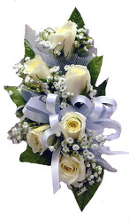 P1-6 White Sweetheart Rose Corsage 